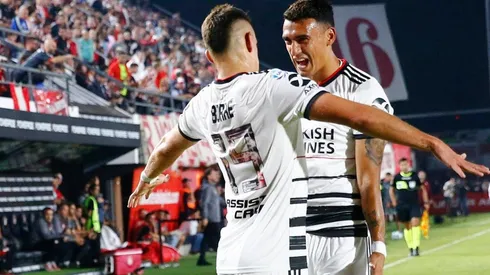 Matías Suárez y Rafael Santos Borré, una dupla que se entiende a la perfección dentro y fuera de la cancha y aún en la distancia.