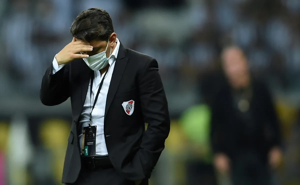 Las Eliminatorias traen un dolor de cabeza al Muñeco.