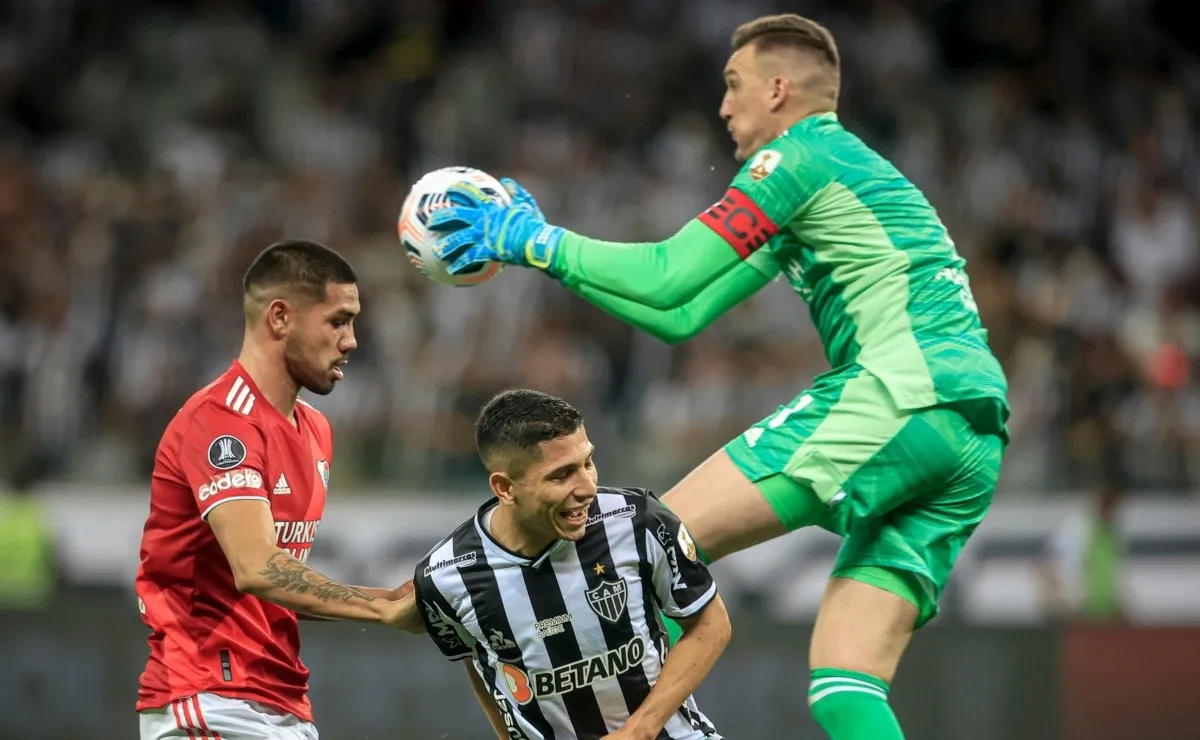 Armani superó a Fillol