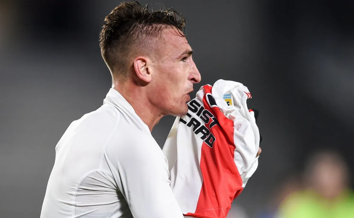 Enzo Fernández abrió el partido para River
