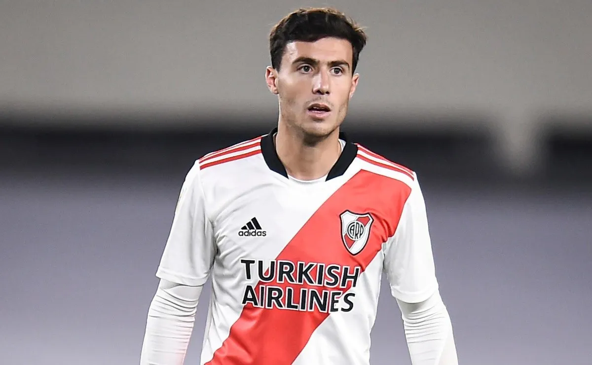 José Paradela podría meterse en el once inicial de River ante Boca por los octavos de final de la Copa Argentina.