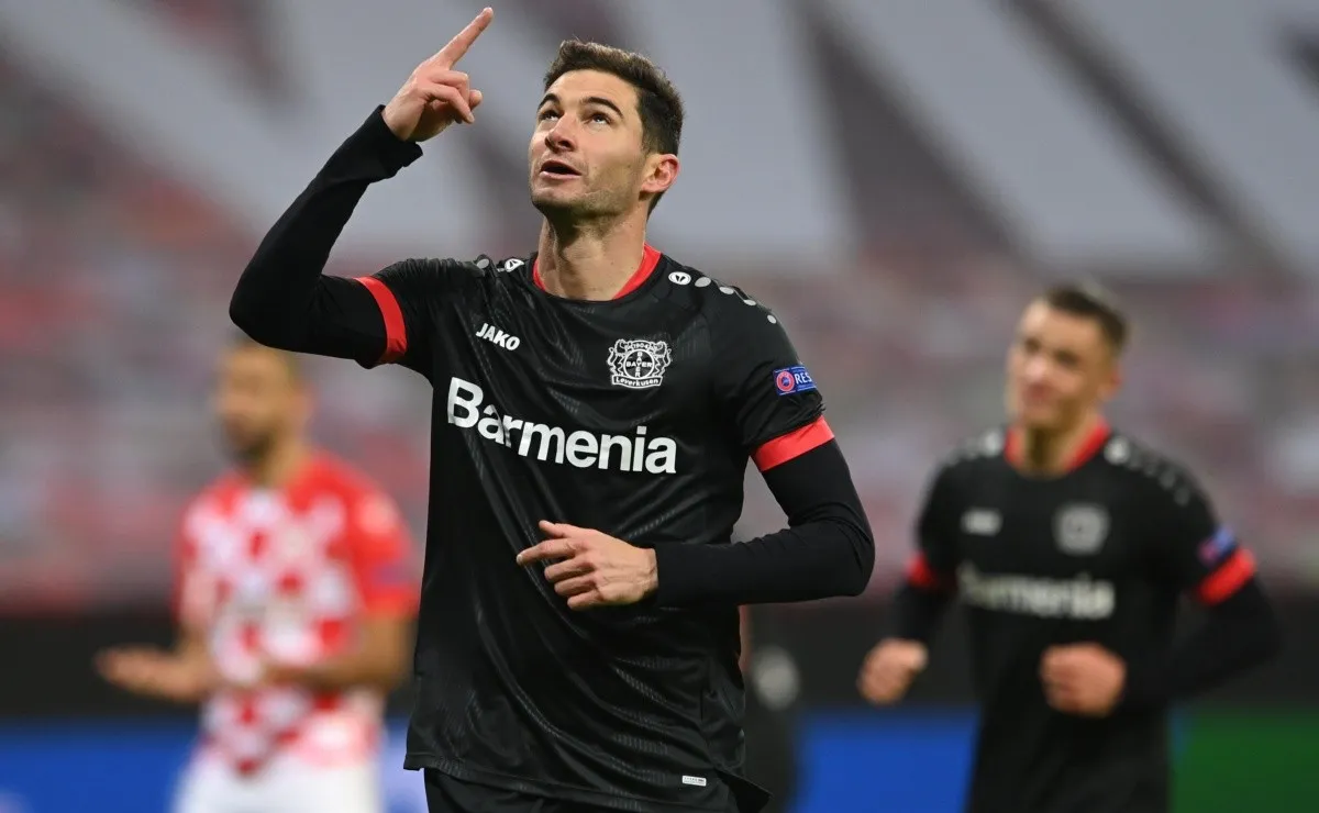 Lucas Alario continuará en el Bayer Leverkusen hasta mediados del 2024