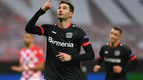Lucas Alario continuará en el Bayer Leverkusen hasta mediados del 2024
