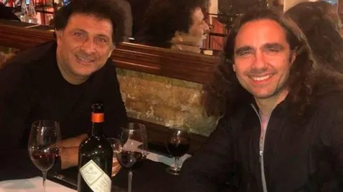Juan Pablo Sorín junto a Leonardo Astrada en una cena en la que recordaron los viejos tiempos y seguramente hablaron mucho de fútbol.