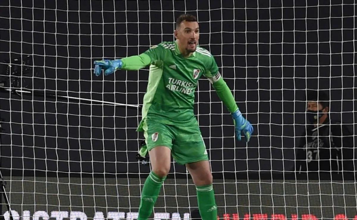 El Pulpo no pudo mantener el arco en cero ante Huracán.