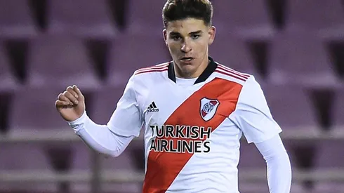 Julián Álvarez, una de las joyas de River podría emigrar ya que lo vino a buscar el Orlando City de la MLS con una oferta de más de 10 millones de dólares.