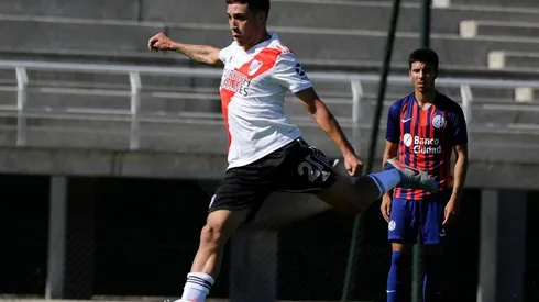 Santiago Montiel dejaría River para jugar a préstamo en Rosario Central, el primo de Gonzalo juega como lateral por izquierda.