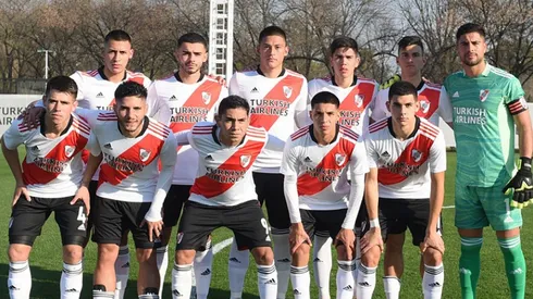 River recibe a Huracán en el River Camp.
