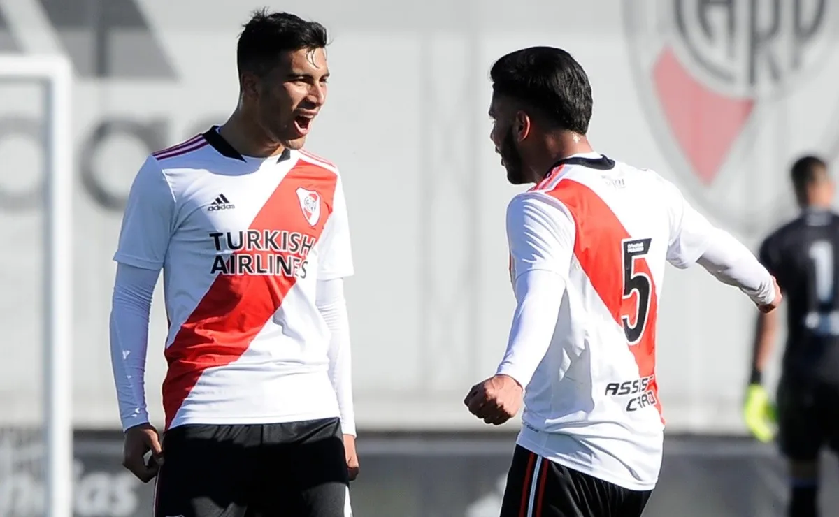 El Millonario venció a Huracán en Ezeiza.
