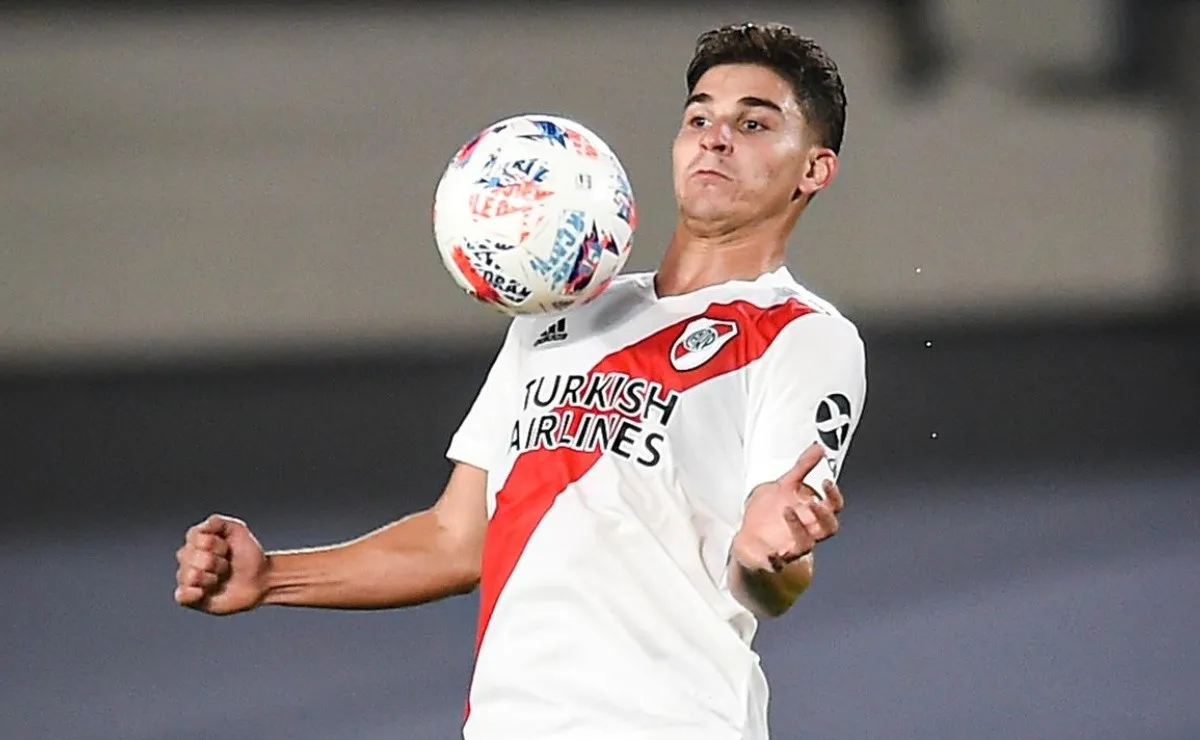 Julián Álvarez rechazó una oferta de Orlando City de la MLS porque prioriza lo deportivo.