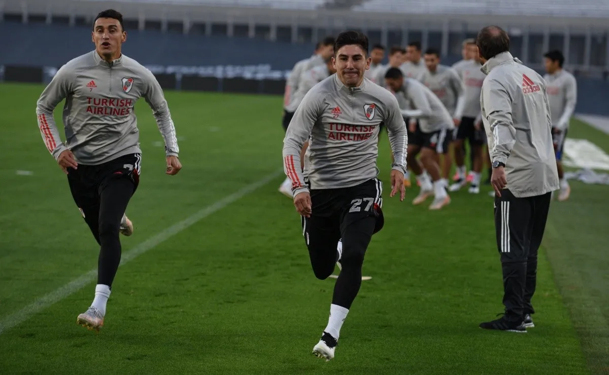 Agustín Fontana sufrió una molestia en su isquiotibial izquierdo y se entrenó de manera diferenciada, se perderá el duelo entre River y Lanús por la Liga Profesional.