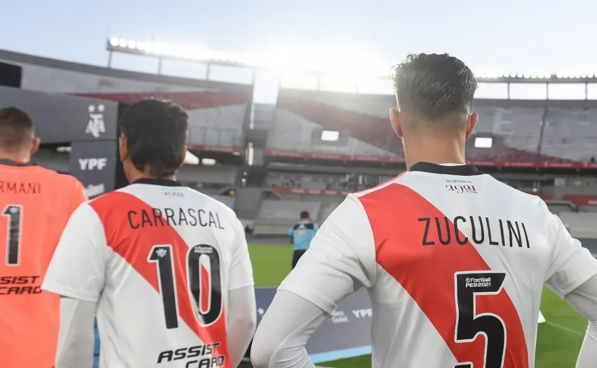 El Millonario subastará cuatro camisetas autografiadas.