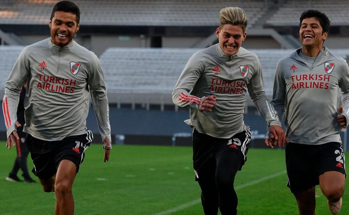 La lista de convocados de River para el partido ante Lanús por la tercera fecha de la Liga Profesional no cuenta con Robert Rojas ni con Agustín Fontana.