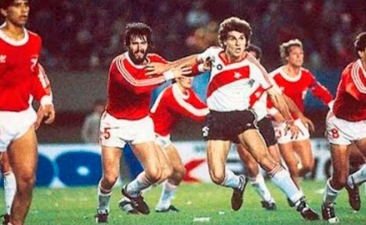 River y Argentinos vivieron una definición vibrante en la edición de la Copa Libertadores de 1986 que terminó siendo favorable para el Más Grande.