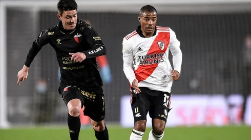 River tiró 50 centros frente a Colón en el Estadio Monumental