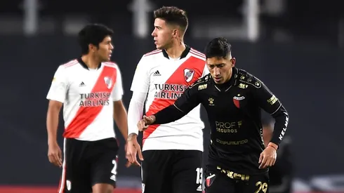 River arrancó con una derrota en la Liga Profesional: no pudo con Colón, que jugó gran parte del partido con un hombre menos.