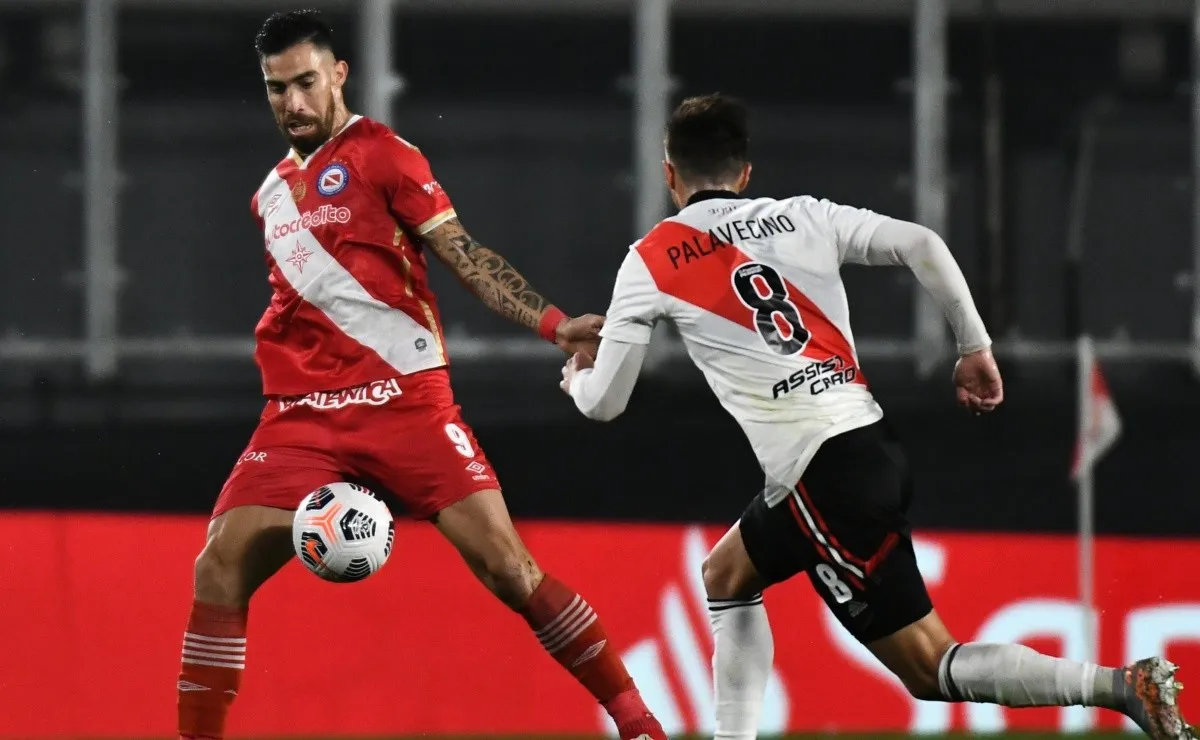 Gabriel Ávalos, delantero de Argentinos Juniors habló de la serie de octavos de final de la Copa Libertadores contra River y demás elogió a Braian Romero.