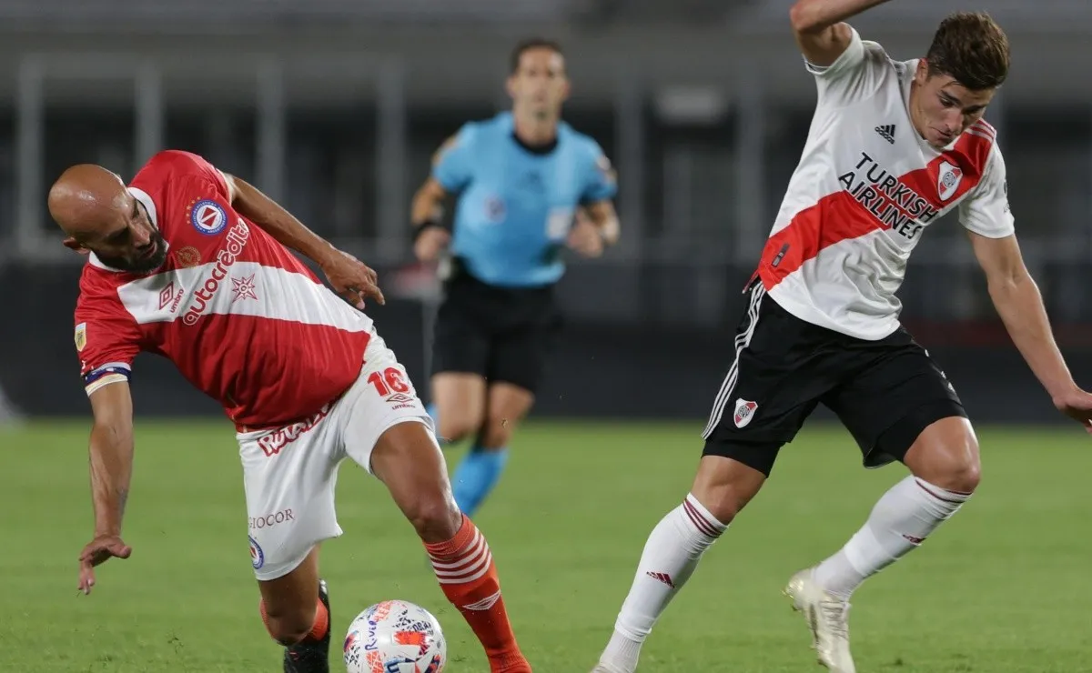 River va por un resultado positivo en el Monumental.