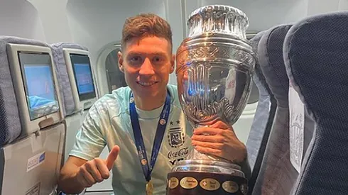 Cachete y el trofeo, la mejor compañía.