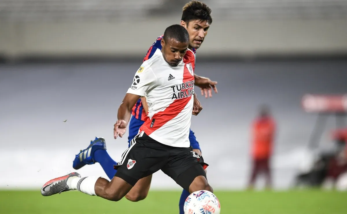 Nicolás De La Cruz se perdería el partido entre River y Argentinos Juniors por la ida de los octavos de final de la Copa Libertadores en el Monumental.