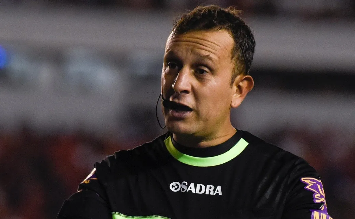 Darío Herrera será el árbitro entre River y Colón.