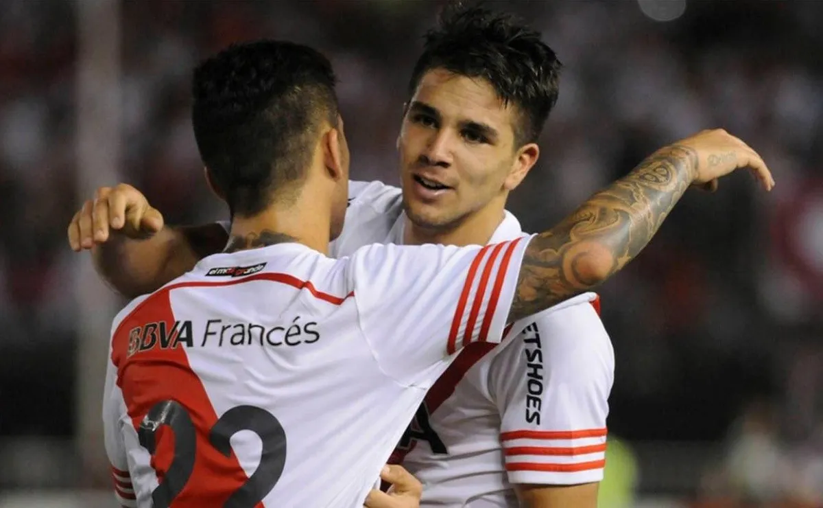 Giovanni Simeone expresó su deseo de regresar a River, además el atacante del Cagliari elogió a Marcelo Gallardo.