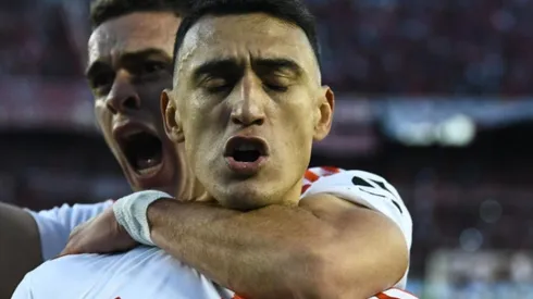 Matías Suátrez despidió de gran manera a Rafael Borré.