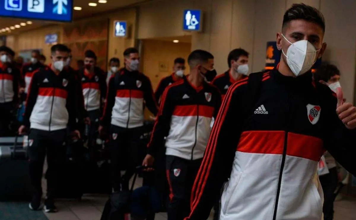 La delegación de River vuelve a Buenos Aires tras su pretemporada en Orlando, al llegar deberá permanecer aislado y lo hará en el Sofitel de Cardales.
