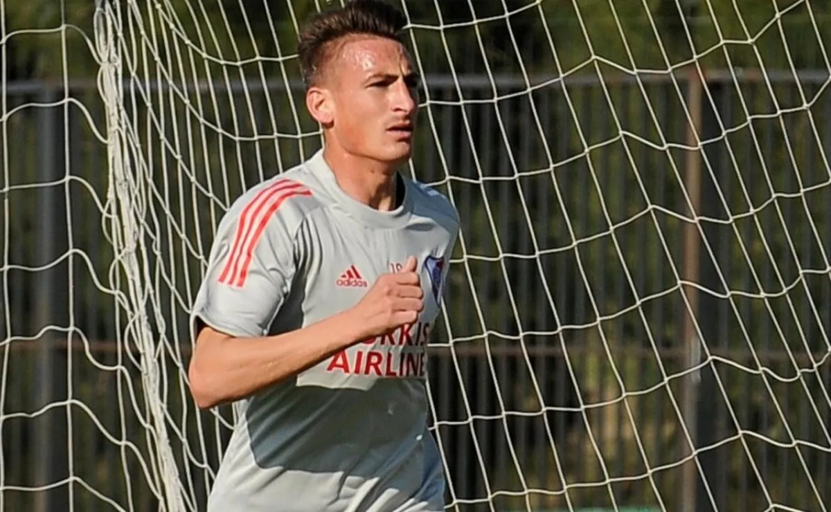 Braian Romero en plena acción en su primer entrenamiento oficial