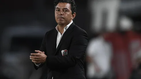 El DT de River aguarda por la llegada de un mediocampista ofensivo para la Copa Libertadores.