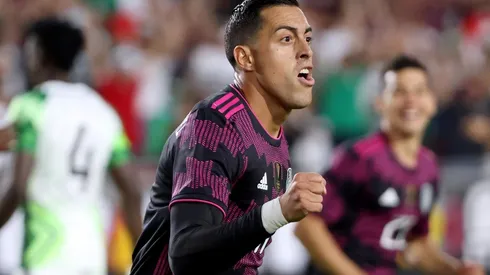 Rogelio Funes Mori convirtió su primer gol con la camiseta de México