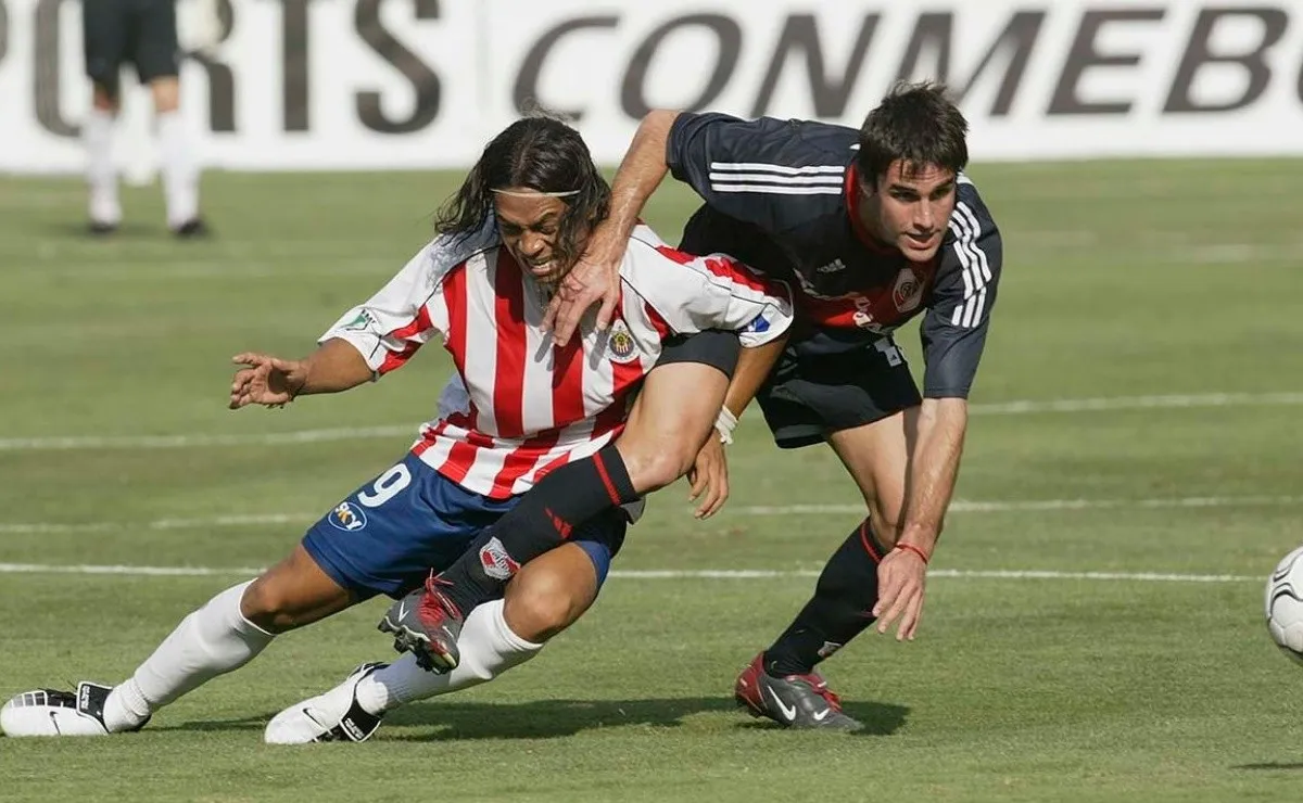 Guillermo Pereyra recordó su paso por la pensión de River con gran cariño, además recordó a grandes compañeros y habló de cómo fue adquirir un equipo en España.