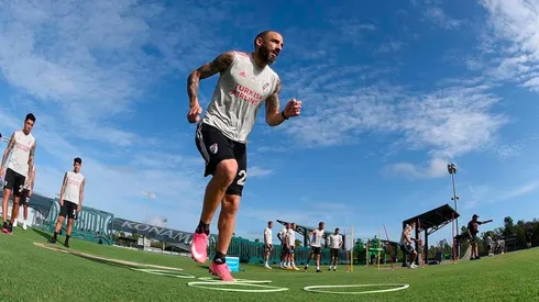 Javier Pinola se refirió a su futuro como profesional, a lo que hará después del retiro y también habló del deseo de Gallardo de dirigir a la Selección.