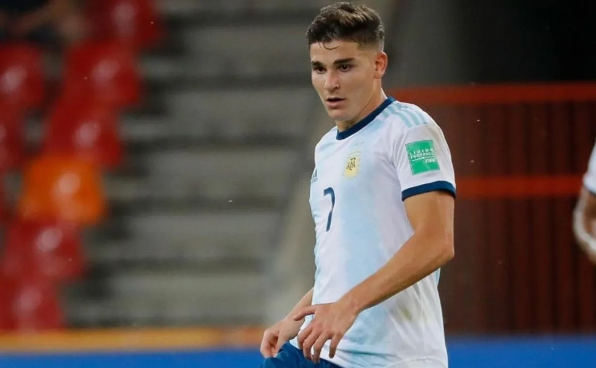 Julián Álvarez es pretendido para ir a los Juegos Olímpicos.