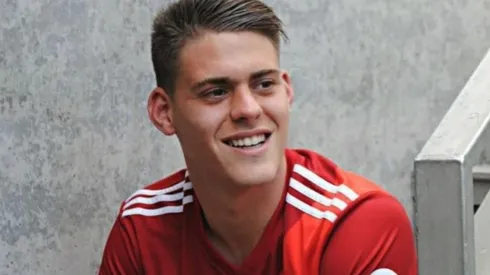 Fede Girotti se divierte cantando en la pretemporada