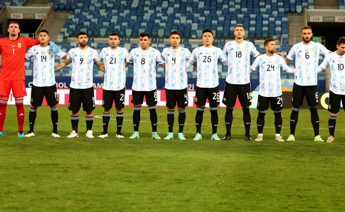 Armani y Montiel fueron titulares en la Albiceleste.