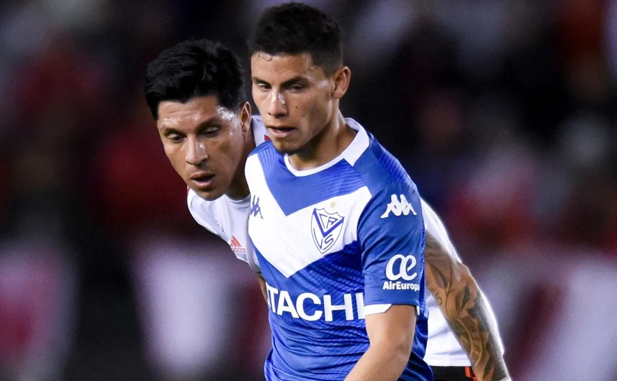 La oferta de River a préstamo por Robertone fue rechazada por Almería.