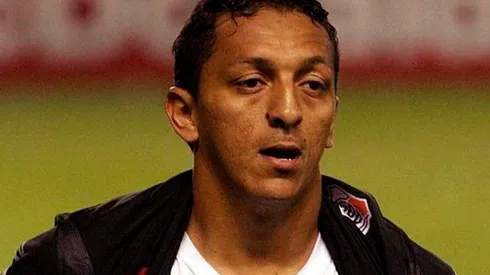 Jairo Patiño, el ex River que atraviesa su cuarta experiencia como director técnico, actualmente se encuentra dirigiendo a Real Cartagena.