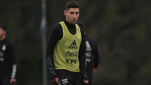 Gonzalo Montiel saldría del equipo en el partido entre Argentina y Uruguay por la Copa América de Brasil 2021. Nahuel Molina jugaría en su lugar.
