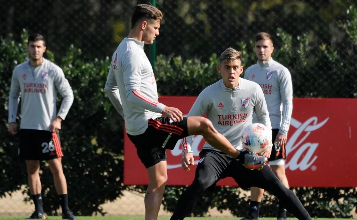 River comienza una nueva pretemporada, el plantel está citado para las 10 de la mañana en el River Camp, el viernes viajan a Orlando donde jugarán tres amistosos.