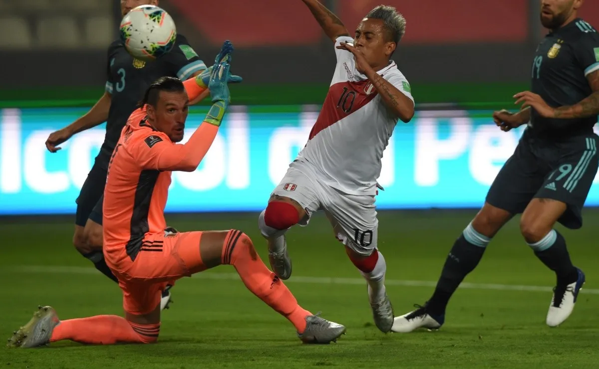 Franco Armani sigue dando positivo en el PCR y de continuar así no podrá estar en la Copa América de Brasil 2021.