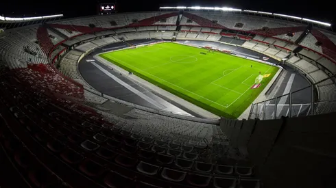 Siguen las obras en el Monumental, además el drenaje funcionó a la perfección y cómo funciona el sistema que hace que el campo de juego siempre esté en la temperatura ideal.