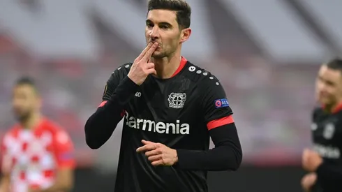 En la última temporada, sumando competencias alemanas y europeas, jugó 33 partidos y convirtió 15 goles.