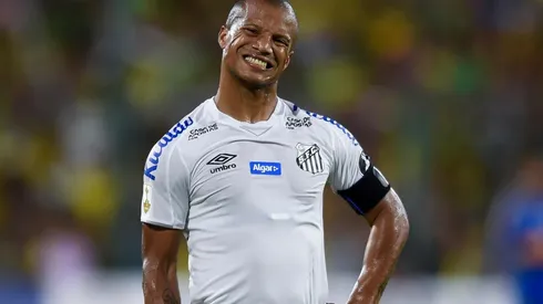 Sánchez disputó 103 partidos oficiales en Santos y marcó 26 goles.