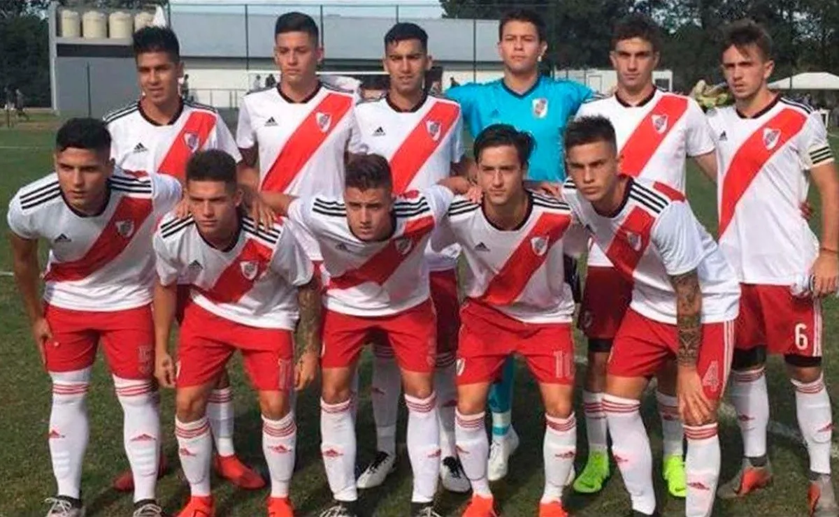 Las Divisiones Inferiores de River apenas jugaron cinco encuentros entre 2020 y 2021, los chicos estuvieron aislados con entrenamientos virtuales.