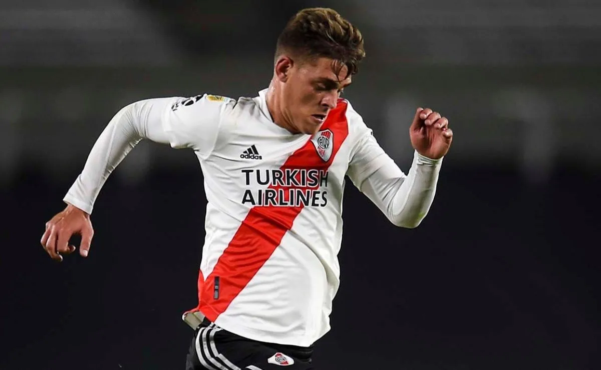 Federico Girotti habló de su gran presente en River, además sostuvo que se puede adaptar a cualquier esquema que considere Marcelo Gallardo y elogió a Borré.