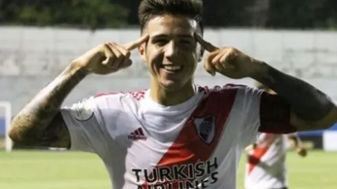 Enzo Fernández está a un paso de regresar a River en el actual mercado de pases.