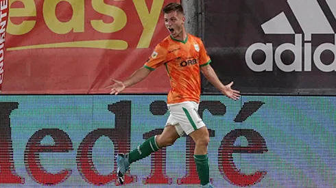 El volante la rompió en Banfield.