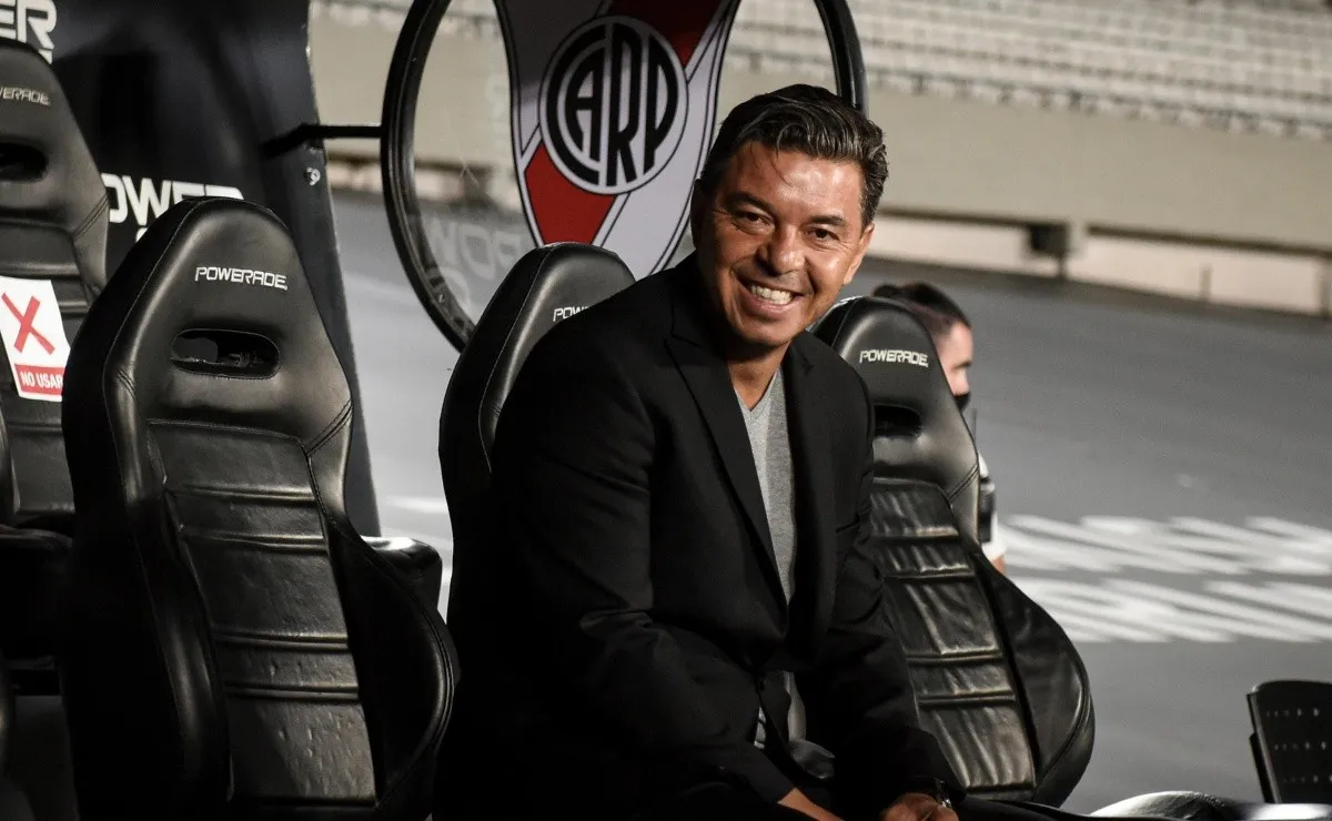 Sonríe el Muñeco: recupera a 13 futbolistas para enfrentar a Fluminense.