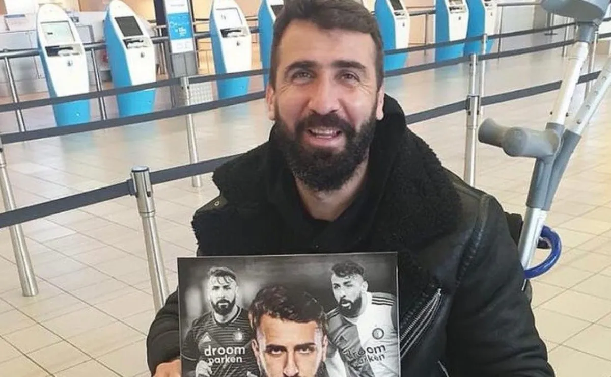 Lucas Pratto fue despedido por el equipo holandés y ya se encuentra en Buenos Aires.